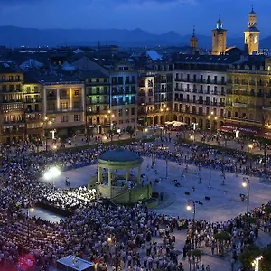 Pensión Pamplona, Aizoáin